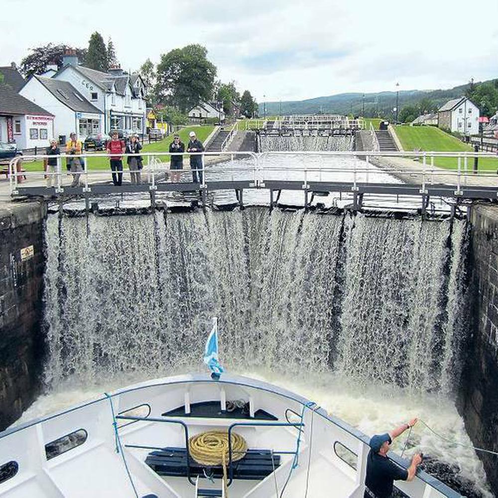 Porno filmda Anastasiya Yagielova Sperma butun xotini boylab oqardi