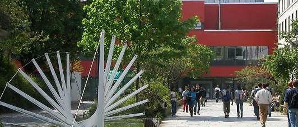 An der TU Berlin sind beliebte Fächer Architektur und Wirtschaftsingenieurwesen.