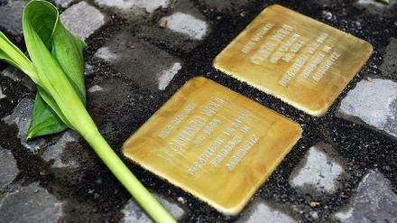 Sie waren Nachbarn - in der Jenaer Straße im Bayerischen Viertel: Hier wohnte Leonhard Wohl, hier wohnte Clara Wohl - beide von den Nazis ermordet in Auschwitz.