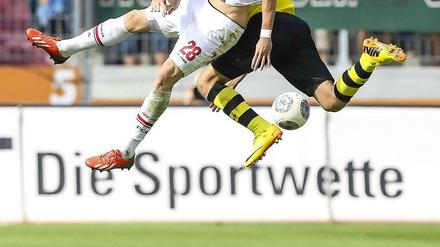 Die einen wollen mit dem Wetten Geld auf ihre Lieblingsmannschaft setzen. Andere hoffen auf den großen Gewinn.