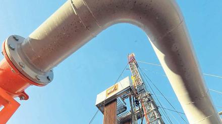 Sprudelnde Ausgaben. Michail Fridmans Holding zahlt 5,1 Milliarden Euro für RWE Dea. Das Unternehmen fördert Öl und Gas in 14 Ländern. 