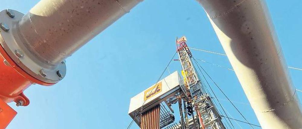 Sprudelnde Ausgaben. Michail Fridmans Holding zahlt 5,1 Milliarden Euro für RWE Dea. Das Unternehmen fördert Öl und Gas in 14 Ländern.