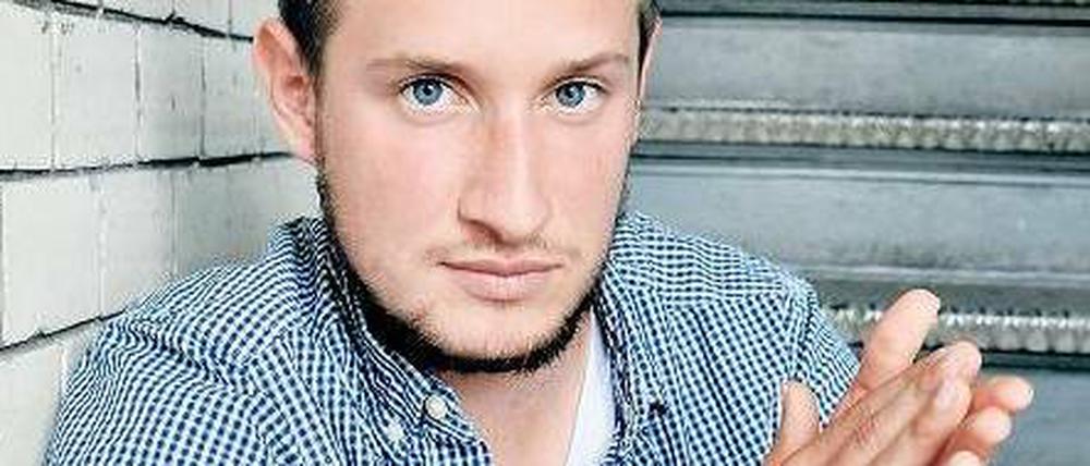 Stilsicher: Teesy, 23, mag Sinatra und tourt mit Cro. 