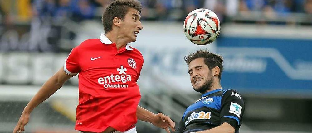 Umkämpftes Duell zwischen Paderborn und Mainz.
