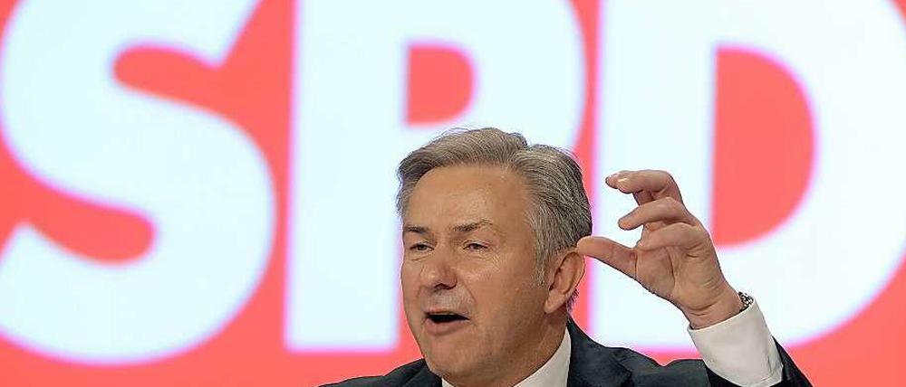 Nicht nur die SPD macht sich ihre Gedanken über das weitere Vorgehen nach Wowereits Rücktritt.