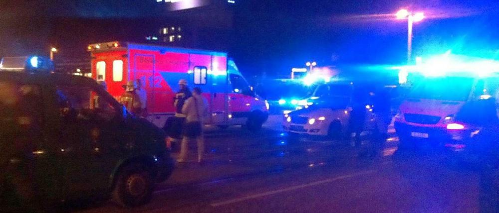 Die Warschauer Brücke nach dem Unfall.