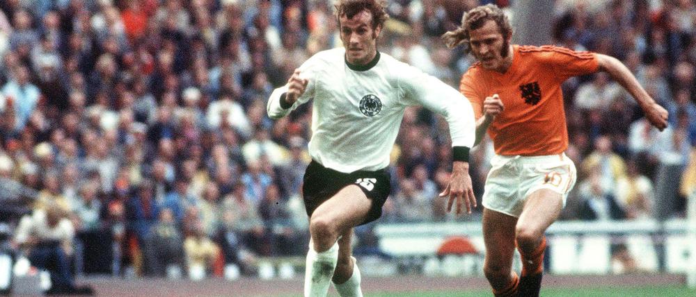 Rainer Bonhof (l.) wurde 1974 mit Deutschland Weltmeister.