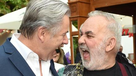 Unterhaltsam ist er. Auch ein guter Gastgeber. Sein Image wird er nicht mehr los. Hier ein Foto 2014 beim 70. Geburtstag von Udo Walz.