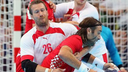 Kann zupacken. Kasper Nielsen (links), hier bei den Olympischen 2012 gegen Spanien.