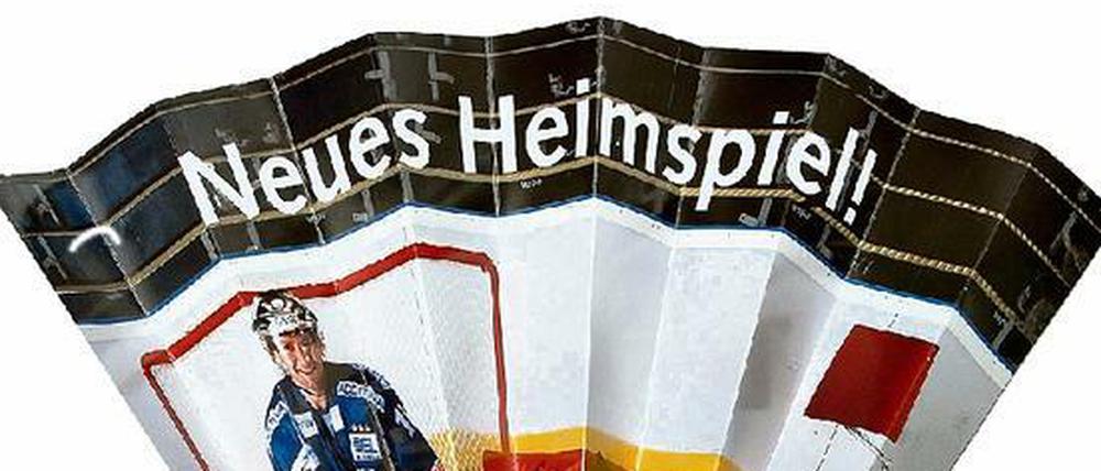Nervtöter. Die Klatschpappe ist bei Fans von Eishockey, Handball, Volleyball zu einer wahren Plage geworden.