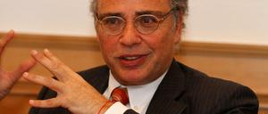 Dieter Graumann, Vorsitzender des Zentralrats der Juden in Deutschland, im Interview über Antisemitismus.