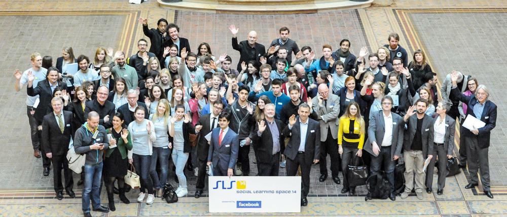 Zum Abschluss der Tagung "Social Learning Space 14" entstand dieses Gruppenfoto.