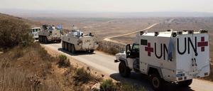 Ein Konvoi der Undof-Mission der Vereinten Nationen fährt auf den Golanhöhen entlang. Zuvor hatte eine Undof-Eingreiftruppe UN-Soldaten in Sicherheit gebracht.