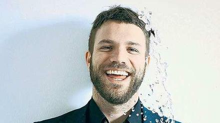 Benjamin Adrion hat die Fußballschuhe gegen ein Wasserprojekt getauscht, aus dem inzwischen eine Firma geworden ist: Viva con Agua.
