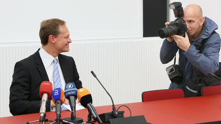 Der Machtkampf war eröffnet - und von Anfang an standen die Chancen Müllers gegen seine Mitbewerber Raed Saleh und Jan Stöß gut.