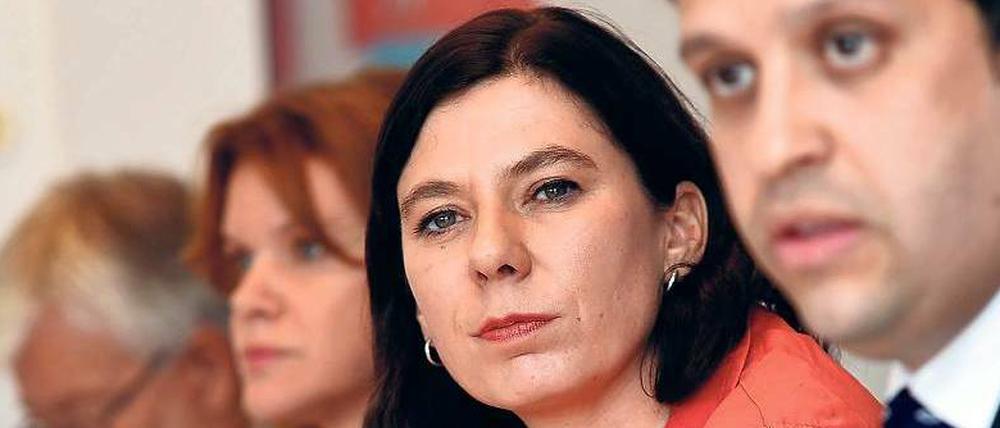 SPD-Fraktionschef Raed Saleh war die treibende Kraft beim Bonusprogramm, Bildungssenatorin Sandra Scheeres folgte ihm. Die freien Schulen waren dabei nicht vorgesehen. 