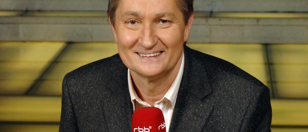 Ulli Zelle berichtet seit 30 Jahren aus Berlin und dem Umland. Zuerst für den Hörfunk, seit langem für das Fernsehen von SFB und RBB.