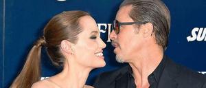 Angelina Jolie und Brad Pitt haben offenbar geheiratet.