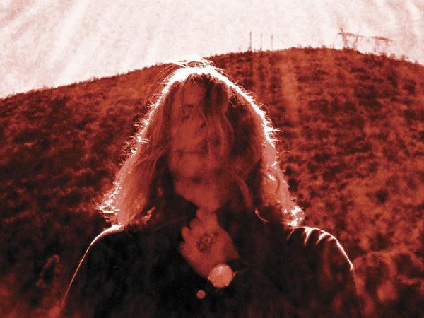 Ty Segall: Manipulator.
