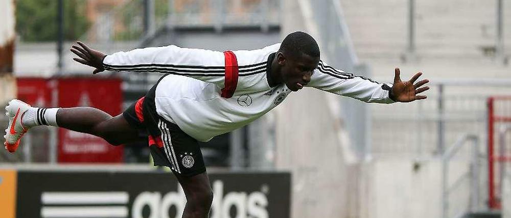 Machte anscheinend eine gute Figur im vorläufigen Nationalmannschaftskader vor der WM: Der gebürtige Berliner Antonio Rüdiger.