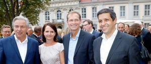 Das VBKI Sommerfest im Kronprinzenpalais in Berlin mit Klaus Wowereit, Michael Mueller und Ehefrau Claudia sowie Raed Saleh.