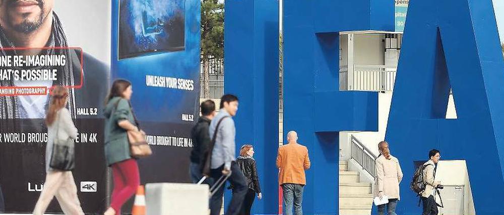 Große Erwartungen. Die Aussteller auf dem Messegelände unterm Funkturm hoffen auf 240 000 Besucher.