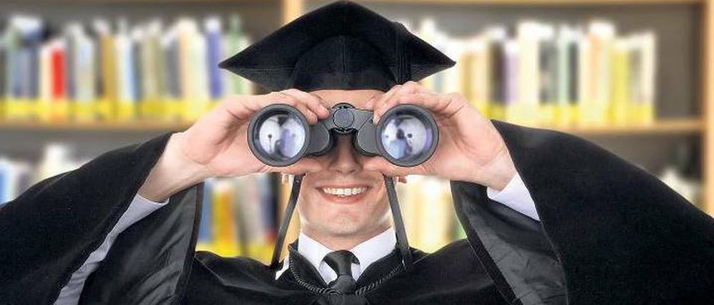 Im Visier. Schleswig-Holstein und Baden-Württemberg sind vorgeprescht beim Promotionsrecht für FH-Professoren. Im Norden sind die Unis aber immer mit im Boot, im Südwesten sehen sich die Fachhochschulen vom Ministerium gebremst.