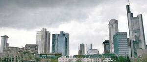 Düstere Zeiten. In den USA zahlen Banken – und zwar auch europäische Geldhäuser – Milliardenstrafen für ihr Fehlverhalten.