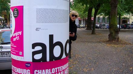 Unsichtbar. Unser Jugendblog-Autor Max Deibert, 19, möchte sich lieber verstecken - und schaltet die GPS-Funktion seines Telefons aus.