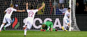Der Tscheche Vaclav Pilar (r.) erzielte in der Nachspielzeit das Siegtor gegen die Niederlande. 