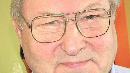 Hans N. Weiler. Der Hochschulmanager fordert von den deutschen Hochschulen seit Jahrzehnten Reformen. Manches hat sich inzwischen in seinem Sinne bewegt. Aber Weiler gibt den Deutschen noch weitere Hausaufgaben auf.