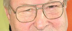 Hans N. Weiler. Der Hochschulmanager fordert von den deutschen Hochschulen seit Jahrzehnten Reformen. Manches hat sich inzwischen in seinem Sinne bewegt. Aber Weiler gibt den Deutschen noch weitere Hausaufgaben auf. 