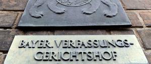 Im Zweifel für die Bayern. Der Verfassungsgerichtshof hat entschieden