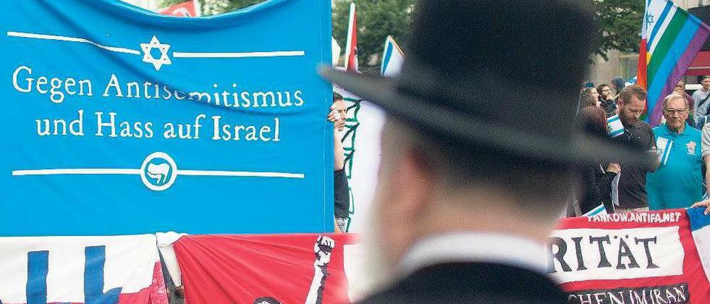 Zwischen den Fronten. Demonstranten am 25. Juli in Berlin, als Protest gegen anti-israelische Kundgebungen am Al-Kuds-Tag. 
