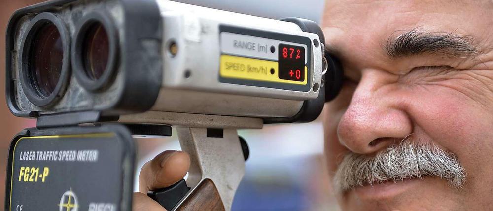 Momentan wird so ein Gerät stets von einem Polizisten bedient. Ein Berliner Stadtrat würde das gerne ändern.
