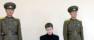 Der Angeklagte Mathew Miller bei seiner Verurteilung in einem nordkoreanischen Gerichtssaal.