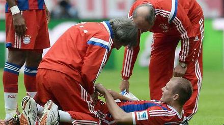 Holger Badstuber musste gegen den VfB Stuttgart noch vor der Halbzeitpause ausgewechselt werden.