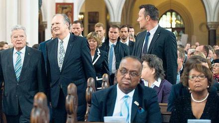 Brüder im Geiste. Bundespräsident Joachim Gauck und andere deutsche Politiker sowie Kings Nachfolger aus den USA trafen sich in der St. Marienkirche. 