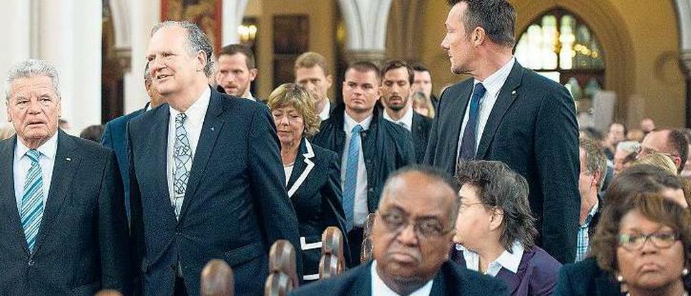 Brüder im Geiste. Bundespräsident Joachim Gauck und andere deutsche Politiker sowie Kings Nachfolger aus den USA trafen sich in der St. Marienkirche.