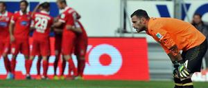 Wieder jubeln die Anderen: Union-Keeper Haas musste gegen Heidenheim drei Gegentore hinnehmen.