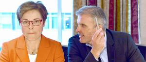 SPD-Spitzenkandidatin Heike Taubert mit dem designierten Parteichef Andreas Bausewein am Montagabend während einer Landesvorstandssitzung