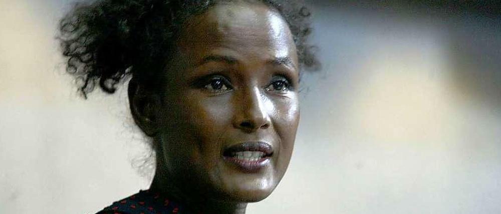 Waris Dirie bei einer UN-Konferenz im Jahr 2004