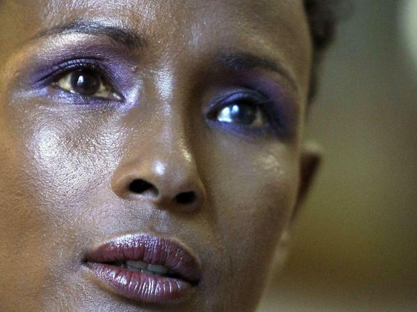 Waris Dirie im März 2010 in Paris