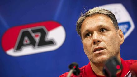 Marco van Basten ist nicht länger Trainer in Alkmaar.
