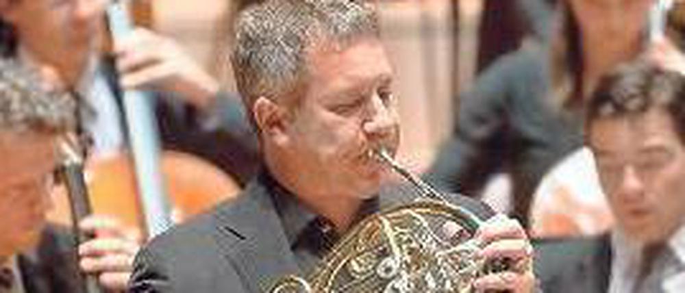 Stefan Dohr bei seinem Auftritt in der Philharmonie.