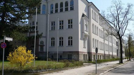 Das Walther-Rathenau-Gymnasium in der Herbertstraße in Grunewald. 