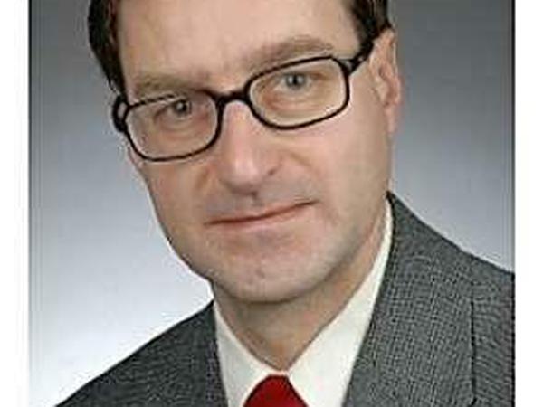 In der Kritik: Michael Karnetzki, stellvertretender Bezirksbürgermeister und Bezirksstadtrat für die Abteilung Immobilien und Verkehr.