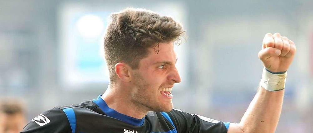 83 Meter ins Glück: Moritz Stoppelkamp stellt mit seinem Treffer einen neuen Bundesliga-Rekord auf.