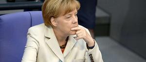Bundeskanzlerin Angela Merkel auf der Regierungsbank im Bundestag. 