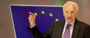 Bürokratieabbau? Bitte dort entlang. Edmund Stoiber, Vorsitzender der High Level Group zum Bürokratieabbau, übergibt am 14. Oktober seinen Abschlussbericht in Brüssel